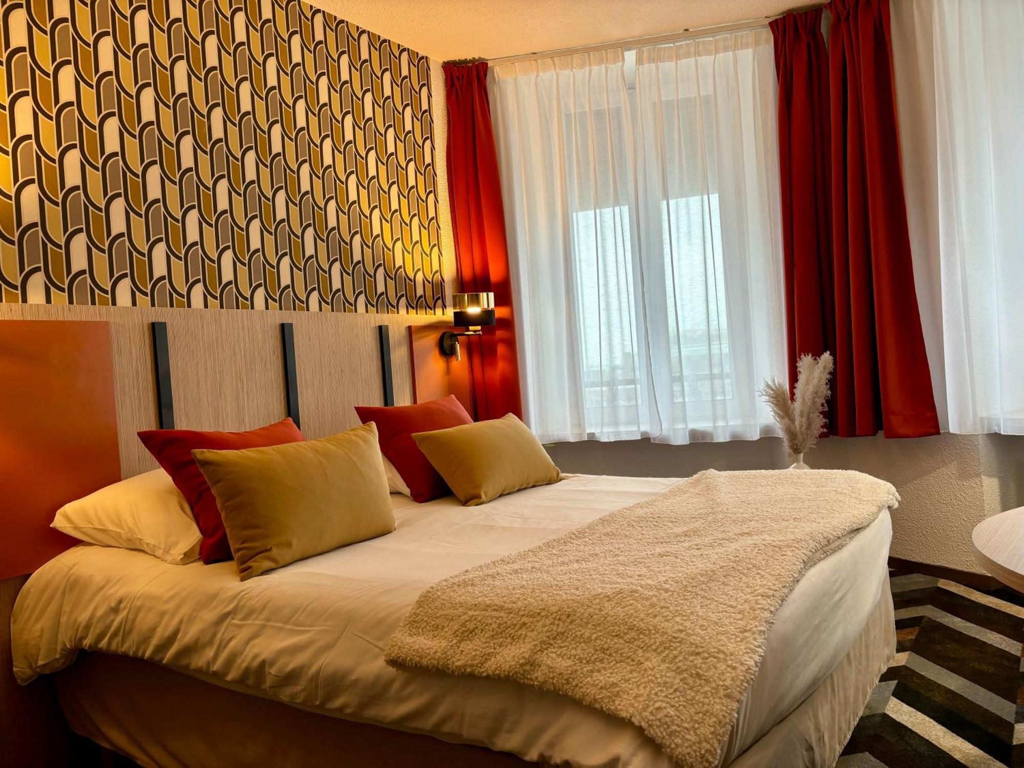Ambassadeur Hotel - Cherbourg Port De Plaisance المظهر الخارجي الصورة